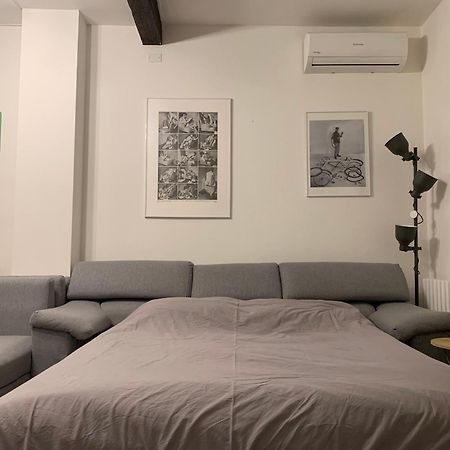 Premium Apartment In The City Center - Via Orfeo 12 Bologna Buitenkant foto